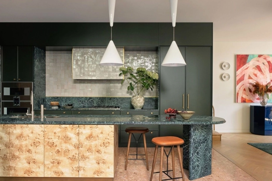 vi-sao-thiet-ke-bep-toi-gian-phu-hop-voi-phan-khuc-cao-cap