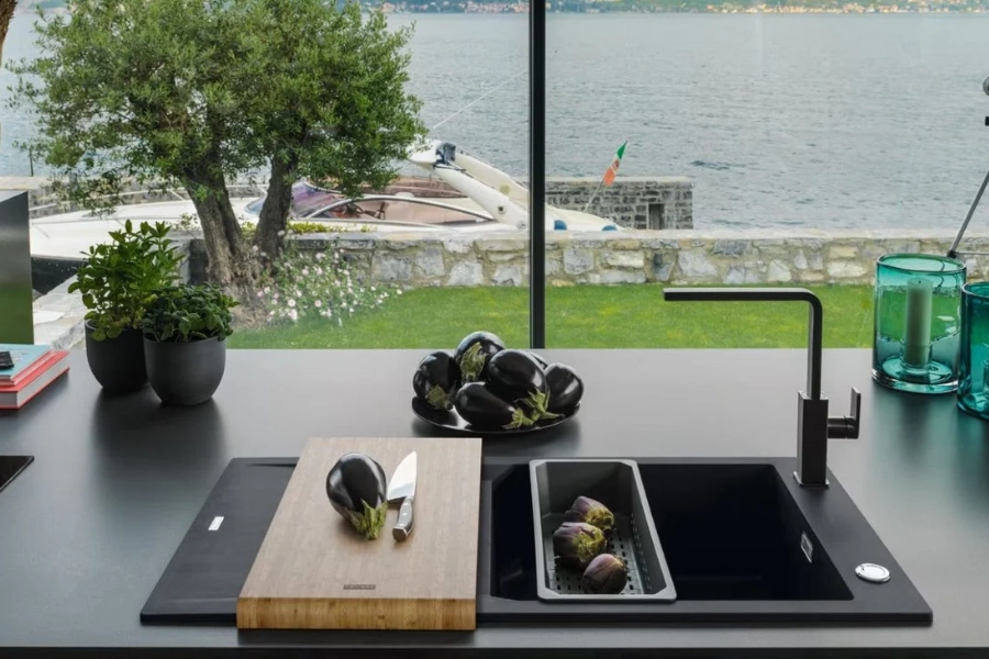 co-nen-xay-phong-khach-lien-bep (4)